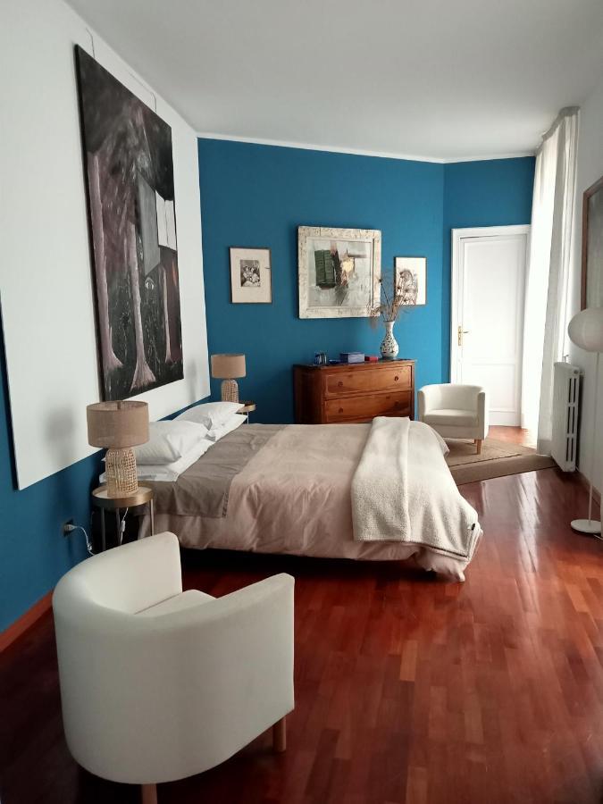 Altera Domus Bed & Breakfast เนเปิลส์ ภายนอก รูปภาพ