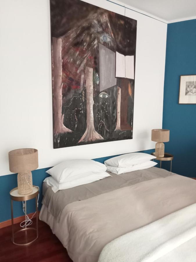 Altera Domus Bed & Breakfast เนเปิลส์ ภายนอก รูปภาพ